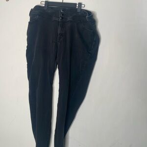 Lane Bryant 22 black skinny jeans​